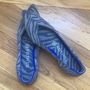 Rothys zebra points size 8